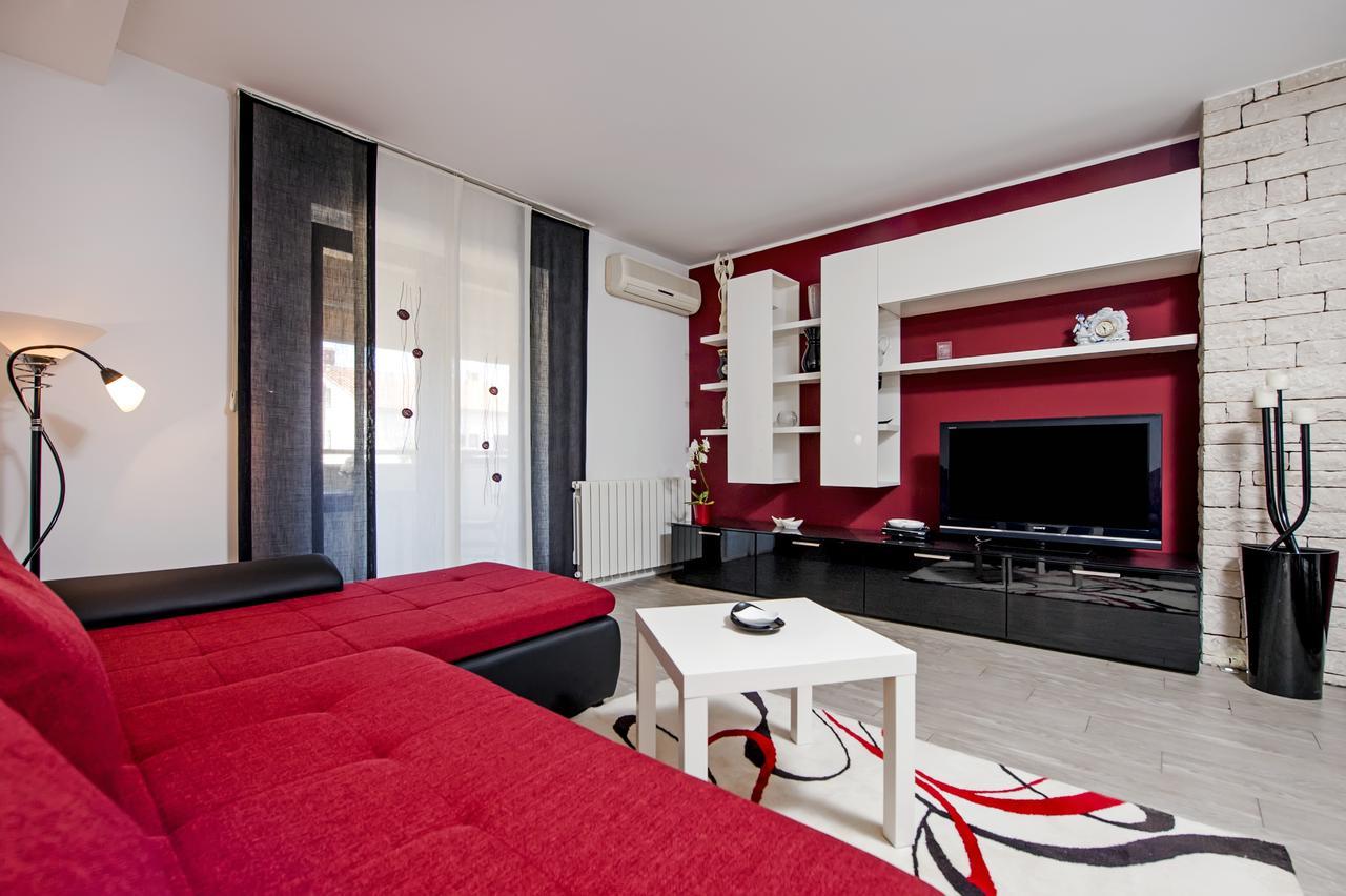 Cerin Apartment روفينج المظهر الخارجي الصورة