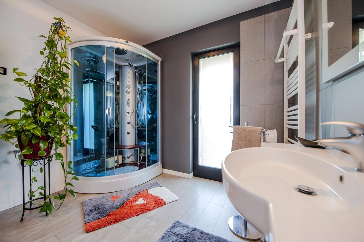 Cerin Apartment روفينج المظهر الخارجي الصورة