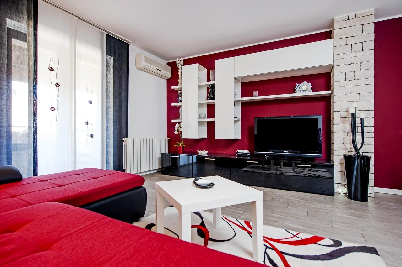 Cerin Apartment روفينج المظهر الخارجي الصورة