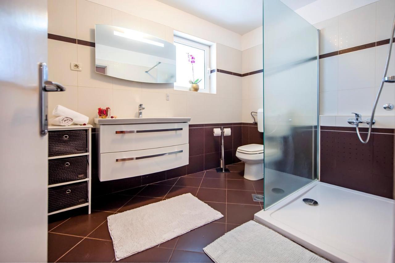 Cerin Apartment روفينج المظهر الخارجي الصورة