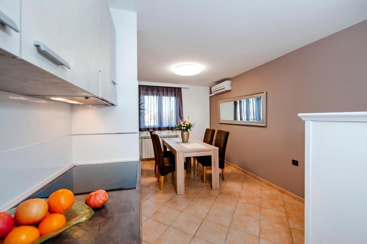 Cerin Apartment روفينج المظهر الخارجي الصورة